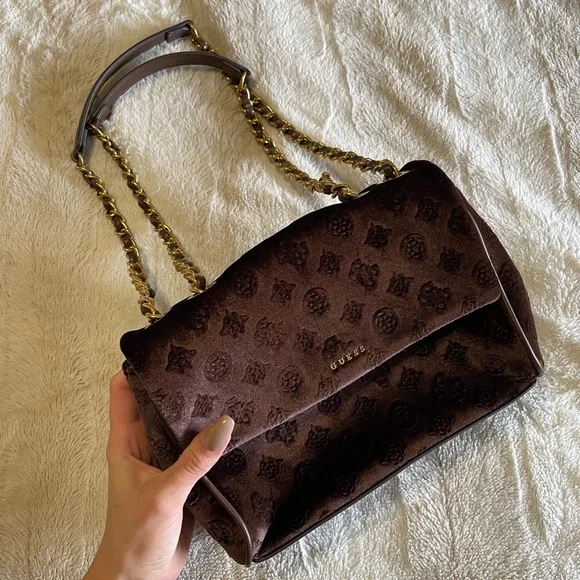 Guess Purse - Picture 2 of 8